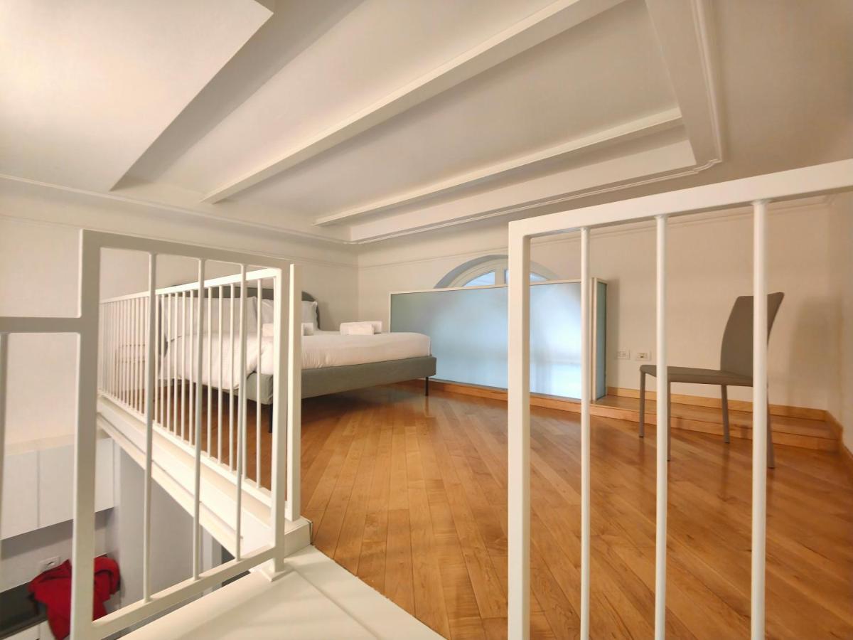 Apartamento Magenta - Zenale Charme Loft Milão